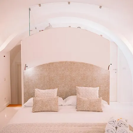 Antica Rheginna Luxury