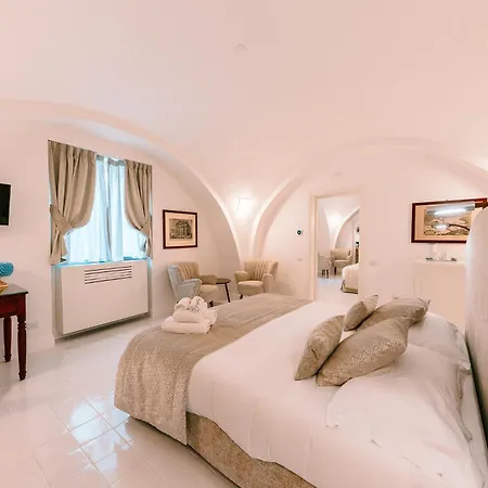 Antica Rheginna Luxury 3*